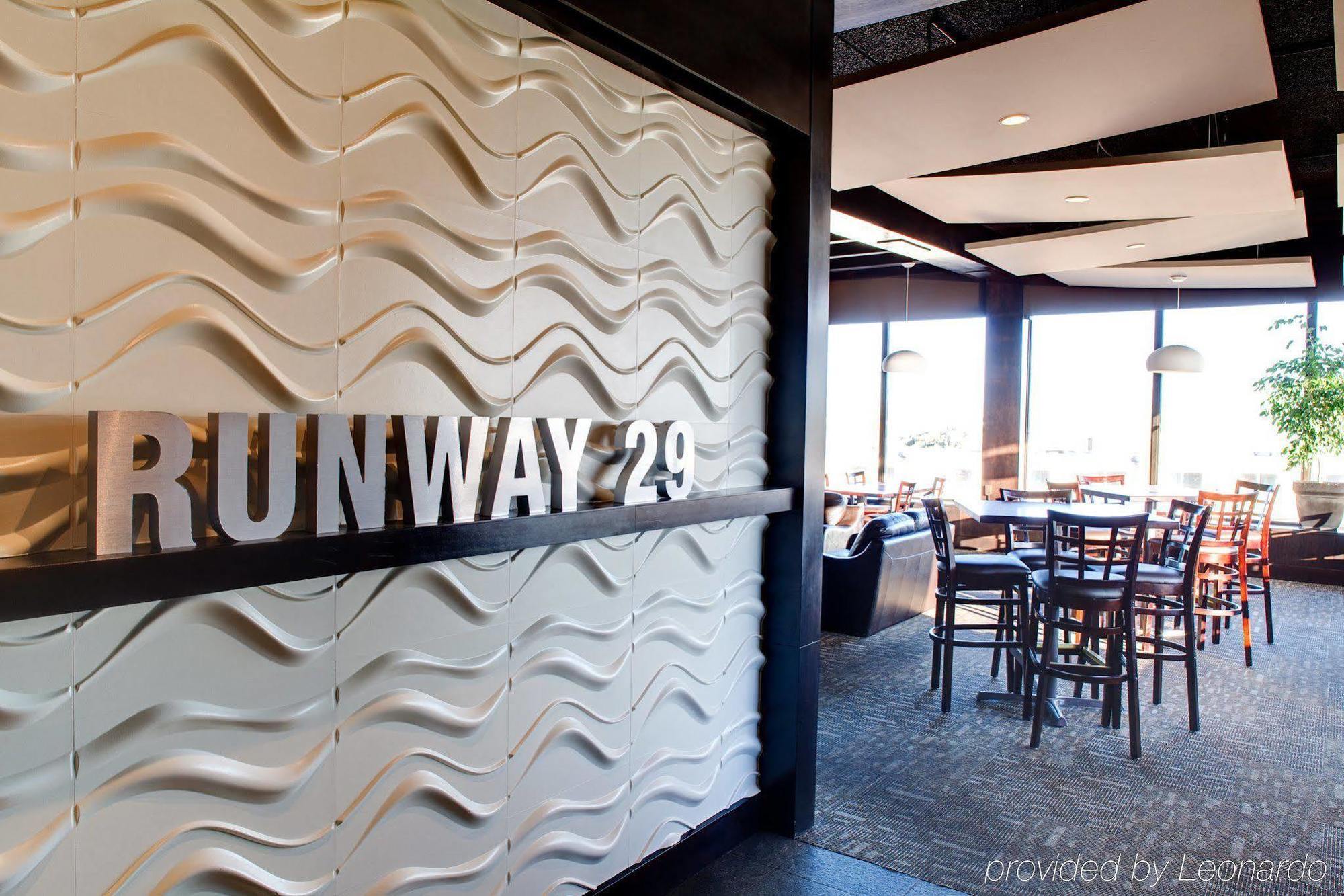 เบสต์ เวสเทิร์น พลัส ซิตี้เซ็นเตอร์ อินน์ เอดมันตัน ร้านอาหาร รูปภาพ